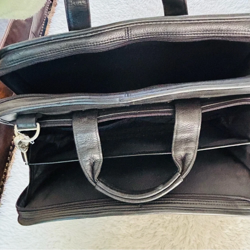 CODI Sophisticated Genuine Black Leather Briefcase/Laptop Unisex Bag 14”x11””x5”